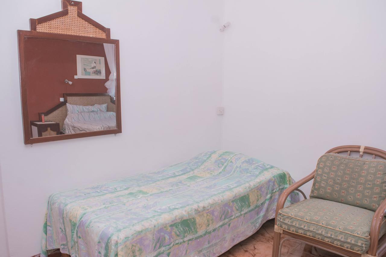 Chez Tino Bed & Breakfast Trou d'Eau Douce Bagian luar foto